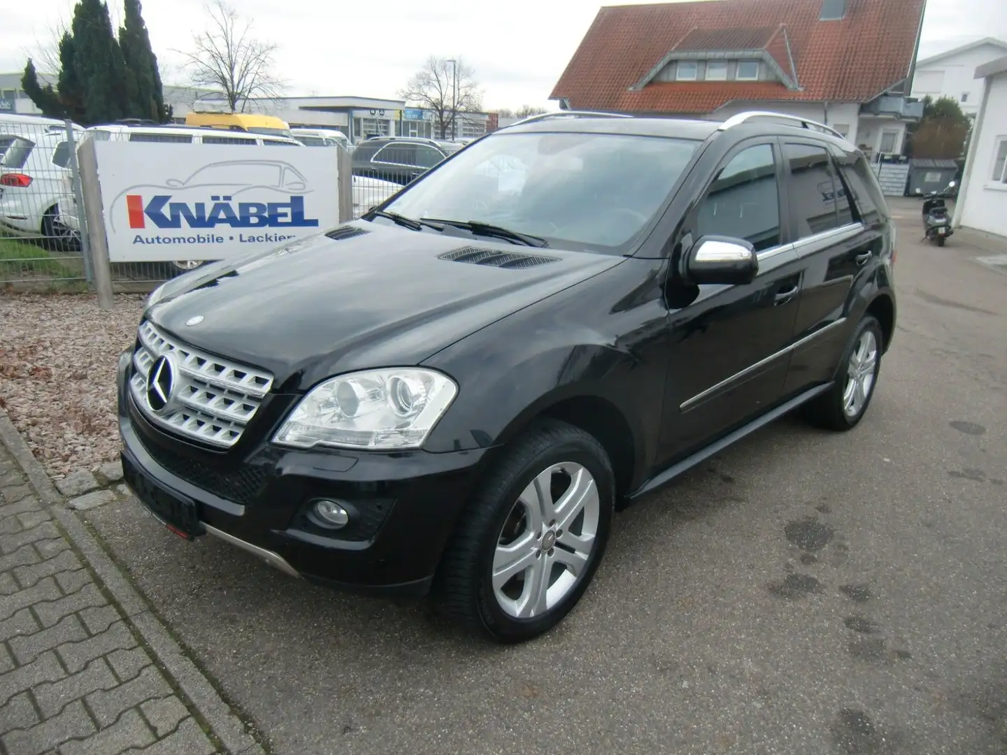 Mercedes-Benz ML 320 CDI/W164/Leder/Navi/eGhSd/AHK/PDC Schwarz - 1