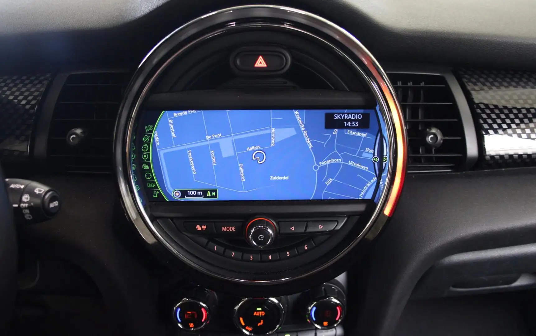 MINI Cooper S 2.0 Chili Serious Business NL Auto + NAP Automaat Gris - 2
