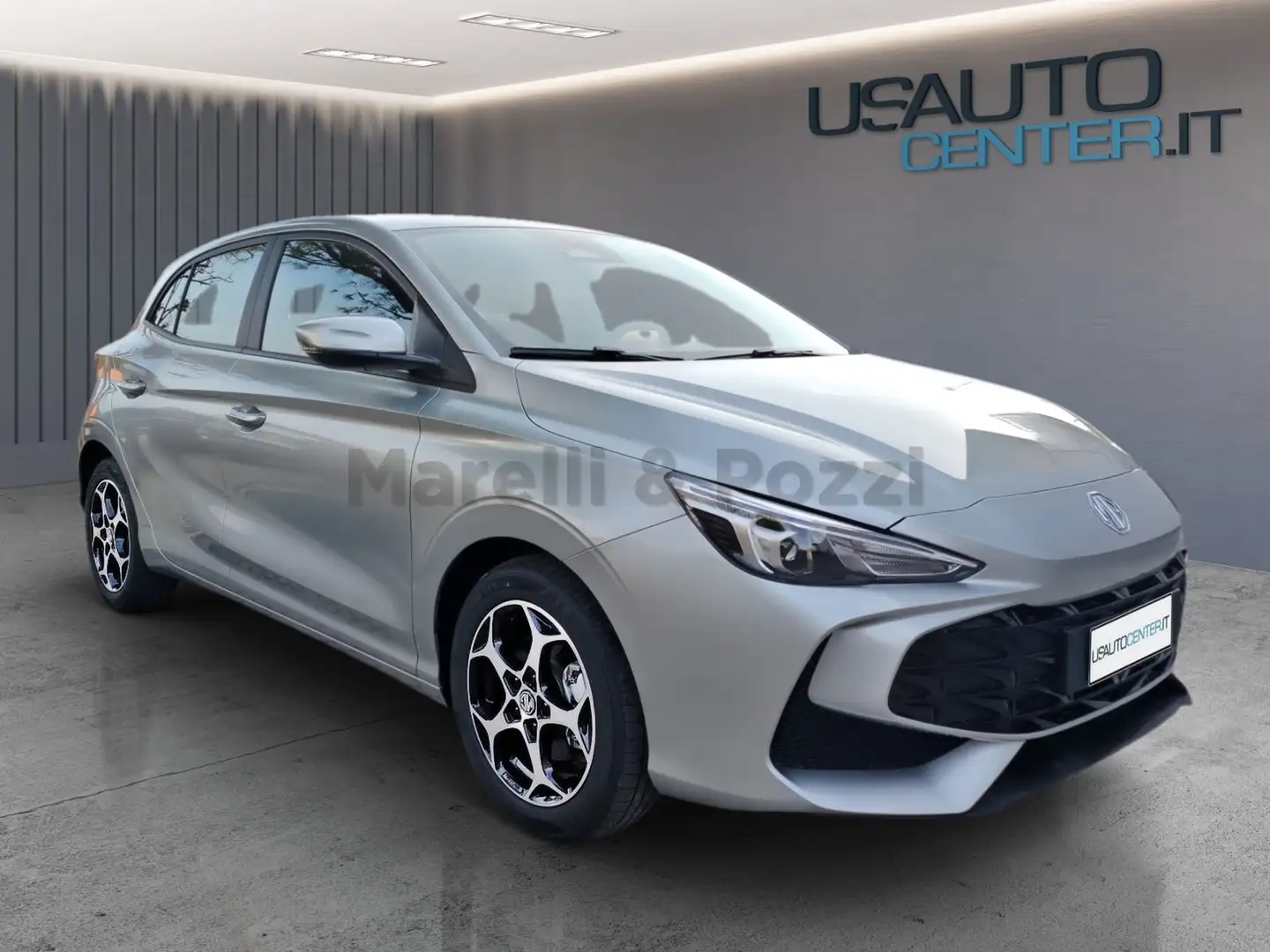 MG MG3 MG3 1.5 Comfort Plateado - 2