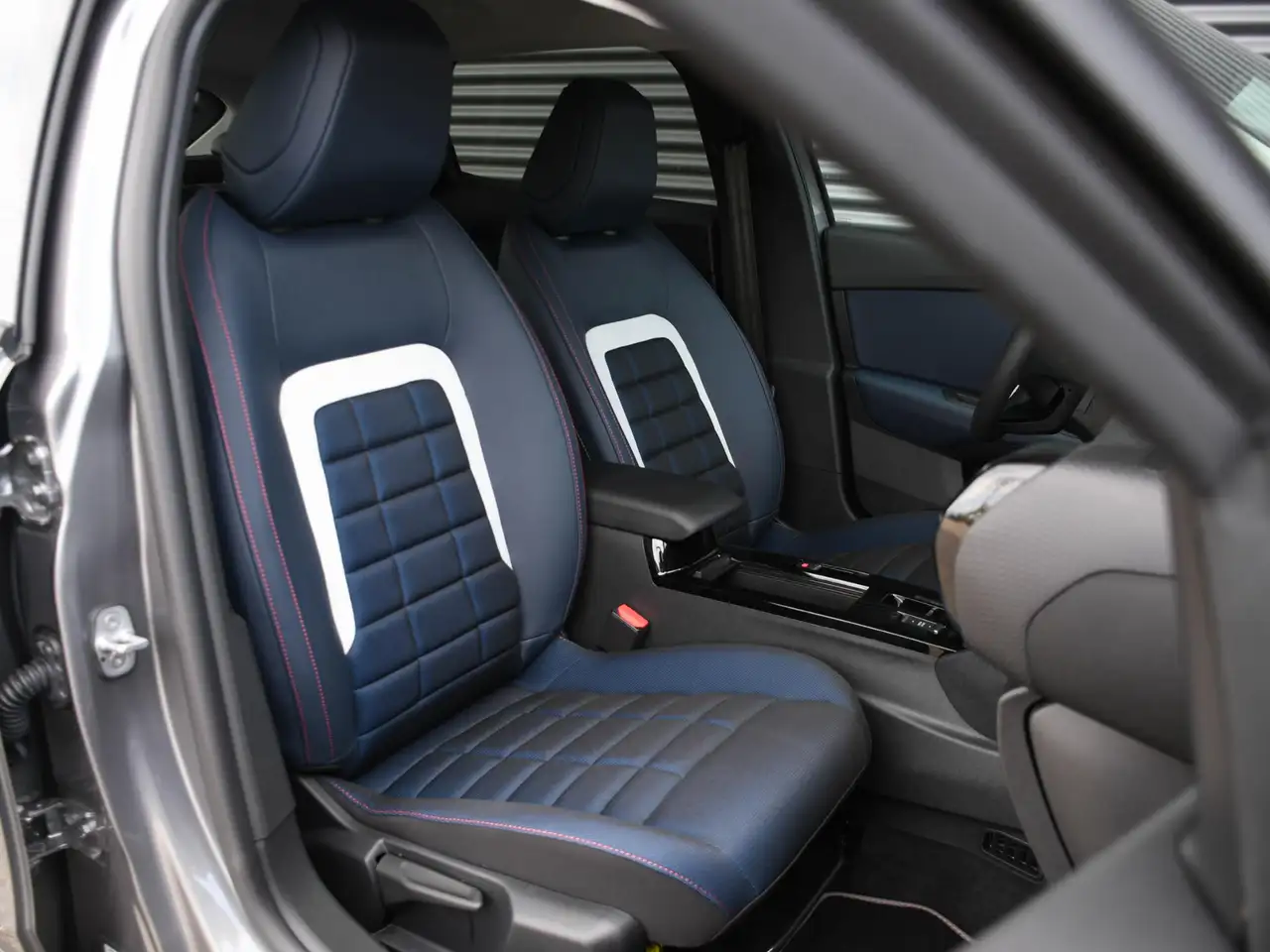 Citroen C4 2026 — фото 10