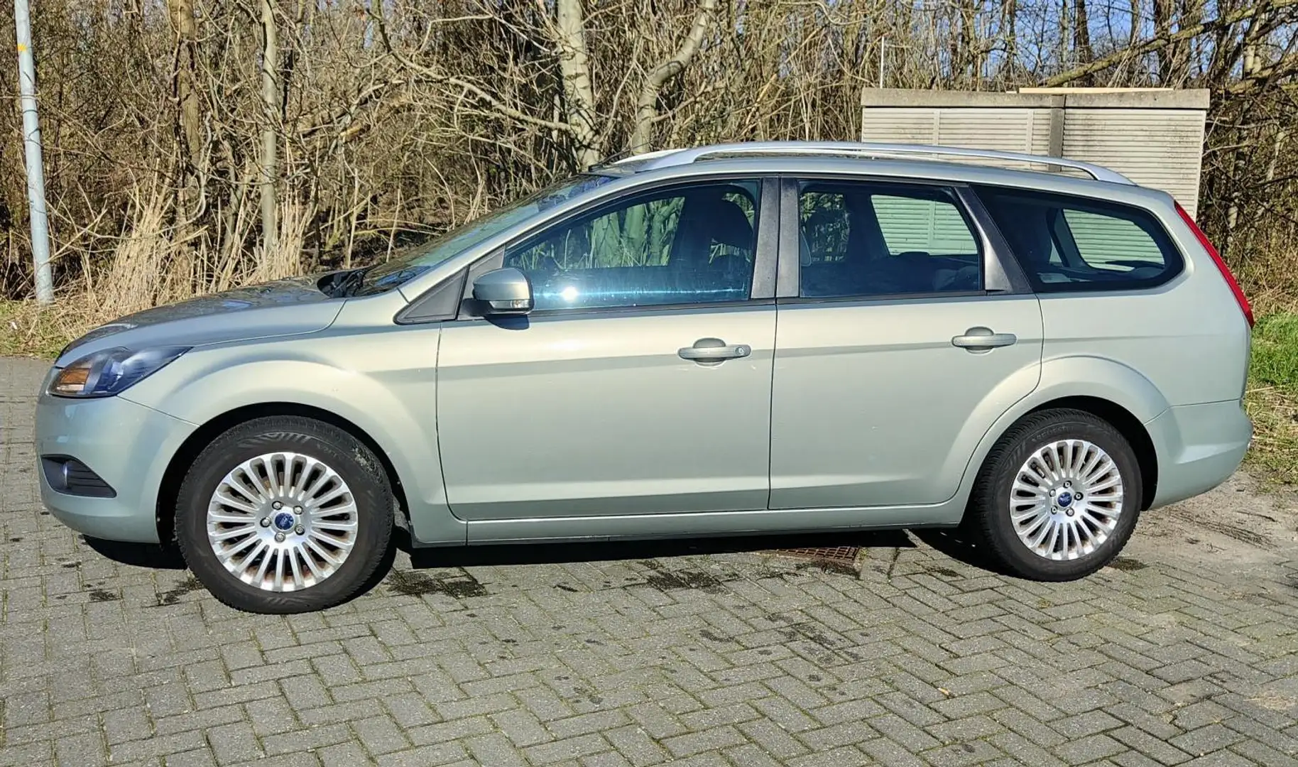 Ford Focus Wagon 1.8 Limited 100% O.H. Bruin - 2