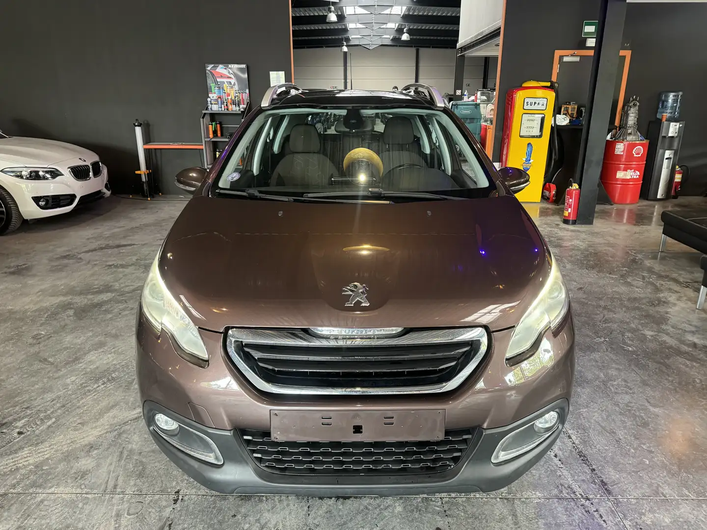 Peugeot 2008 1.2i - A/C - TOIT PANO - MEDIA/TEL - LIM/REG Brun - 2