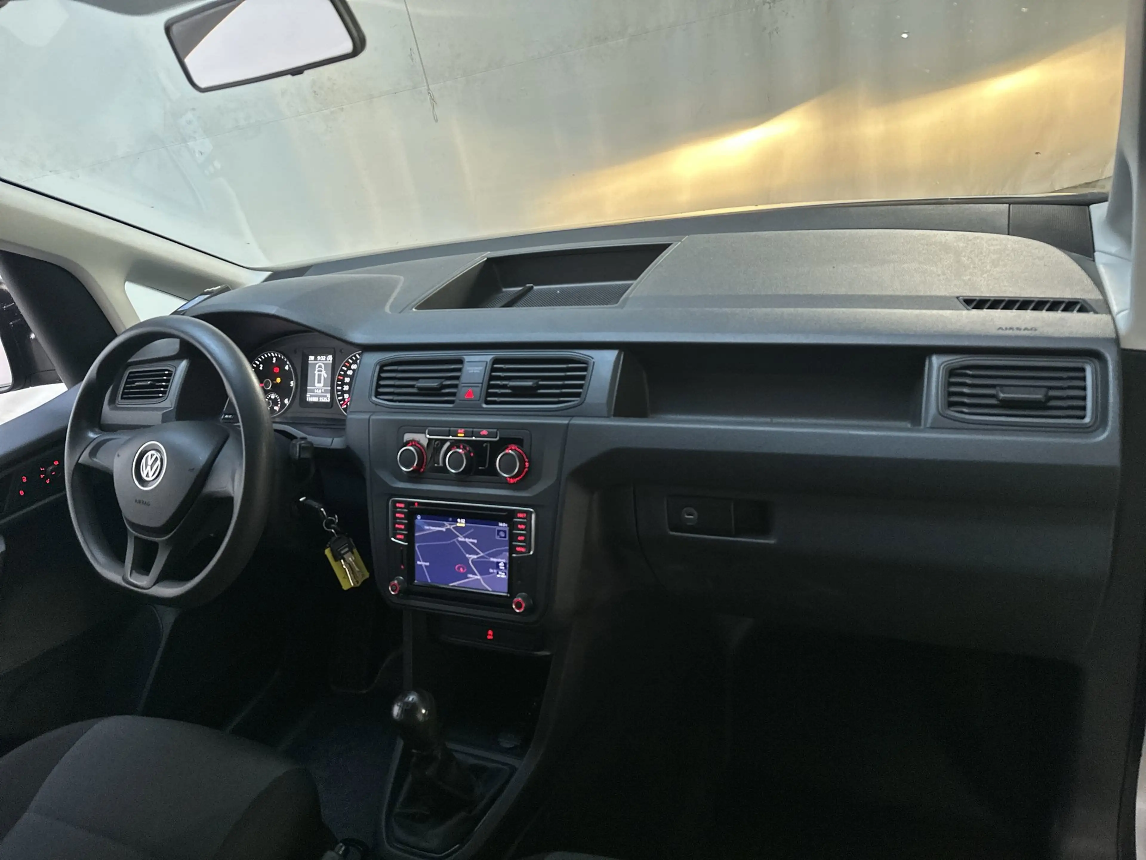 Volkswagen Caddy 2.0 TDI L1H1 Navigatie App-Connect DAB+ Cruise Con — photo 9