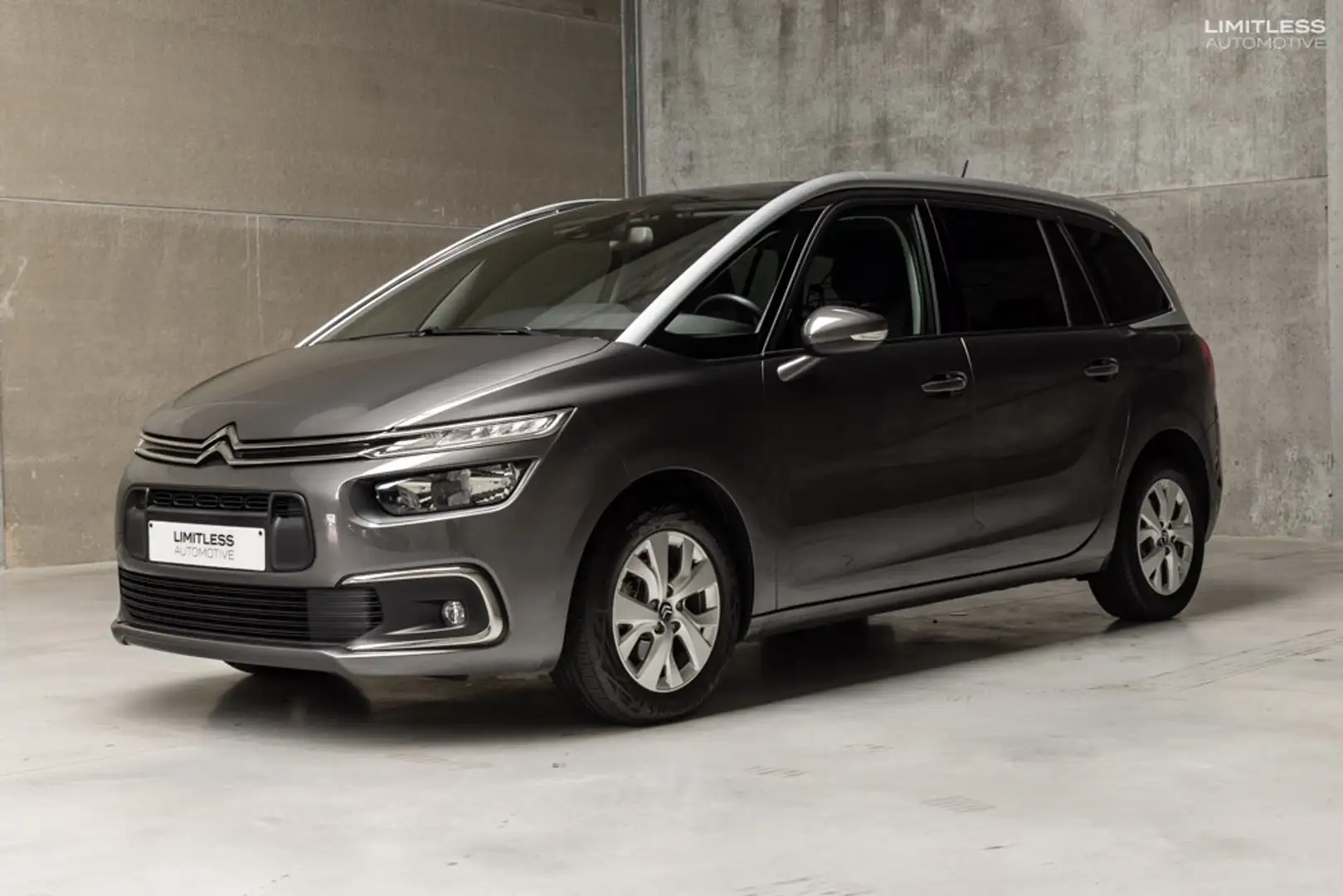 Citroen C4 SpaceTourer 7 Seats / First Owner Grijs - 1