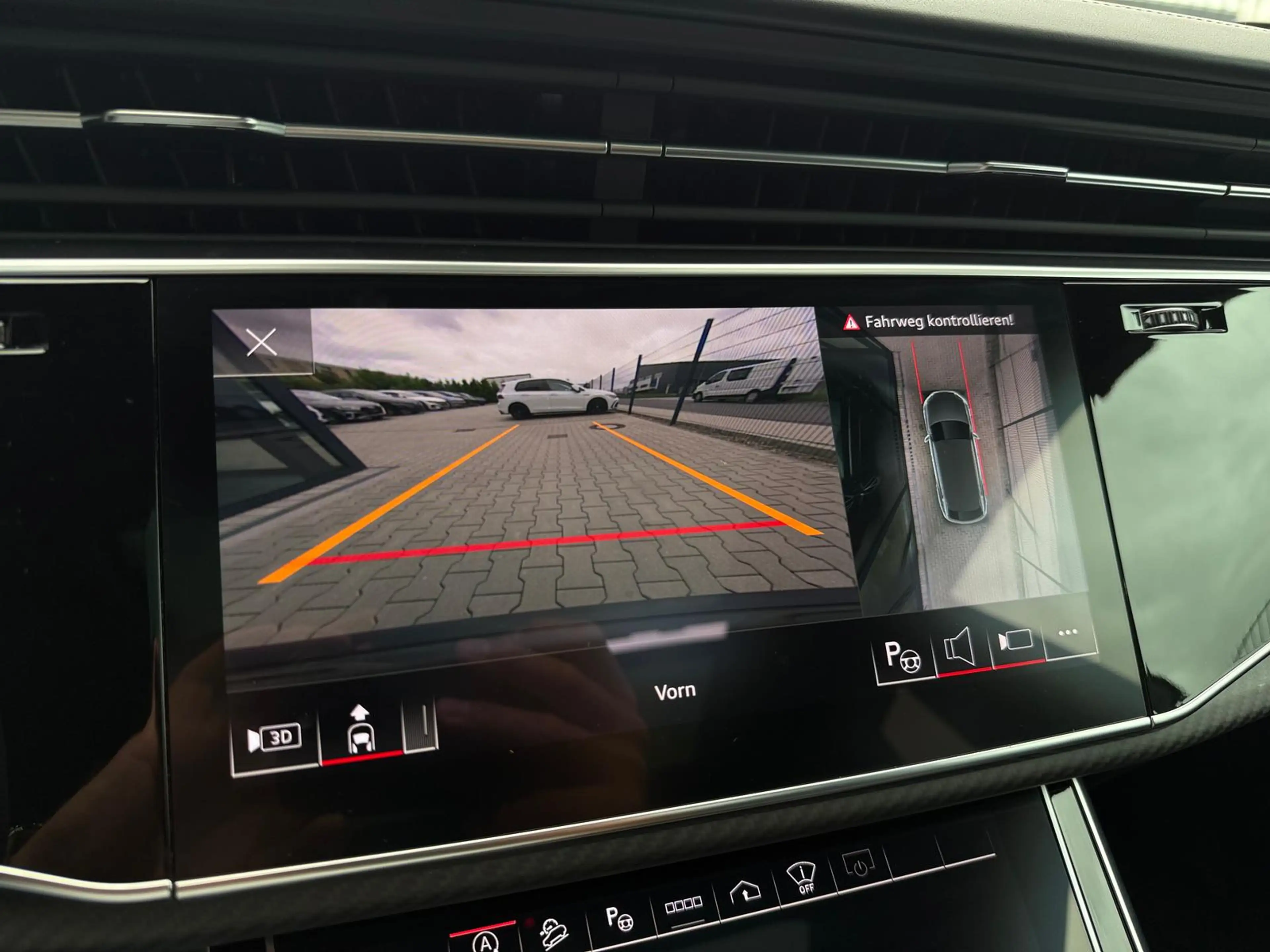 Audi RS Q8 /UPE 197.000€/AHK*305km/h*PANO/HUD/ACC — photo 10