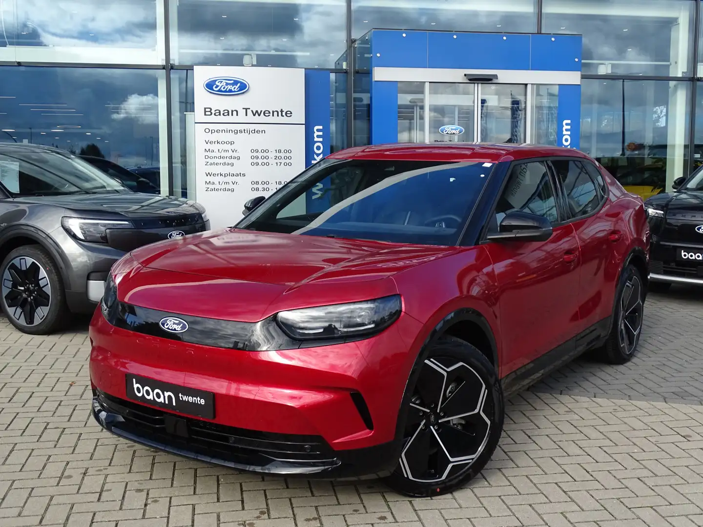 Ford Capri Extended Range RWD 77 kWh 286 PK | Trekhaak elektr Rood - 2