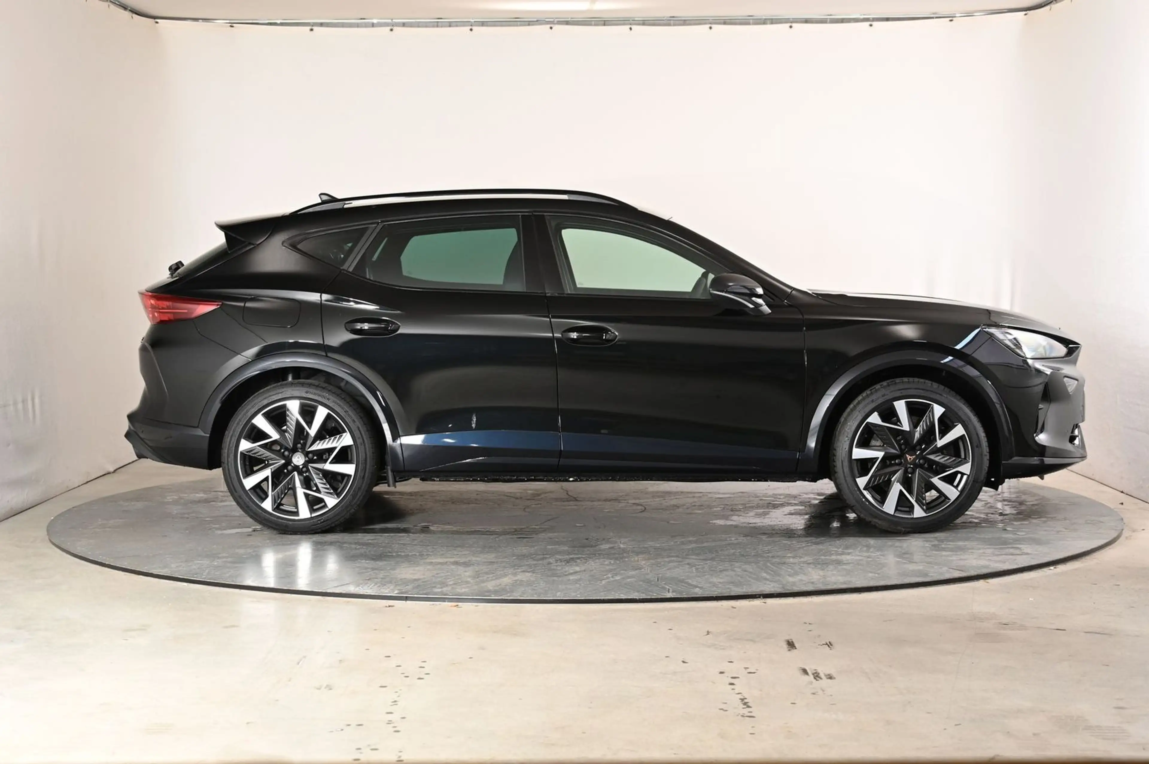CUPRA Formentor VZ ACC|AHK|RFK|LED|Carplay|Klima|PD... — photo 6