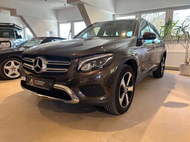 Mercedes-Benz GLC 350 e 4Matic Panorama AHK Leder Beige