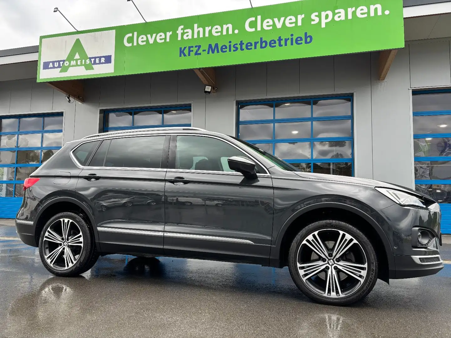 SEAT Tarraco Xcellence 4Drive LED AHK NAV BEATS 20" Gris - 1
