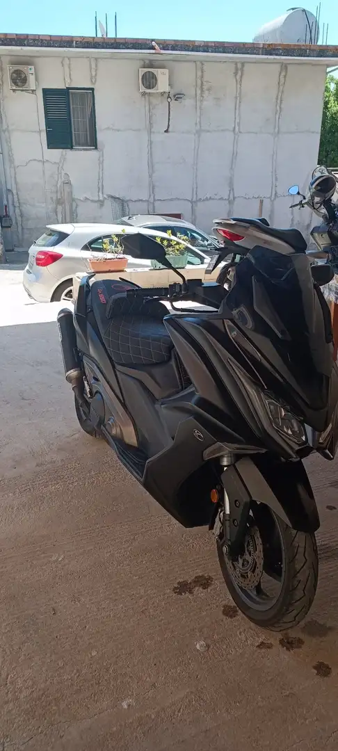 Kymco AK 550 Nero - 1