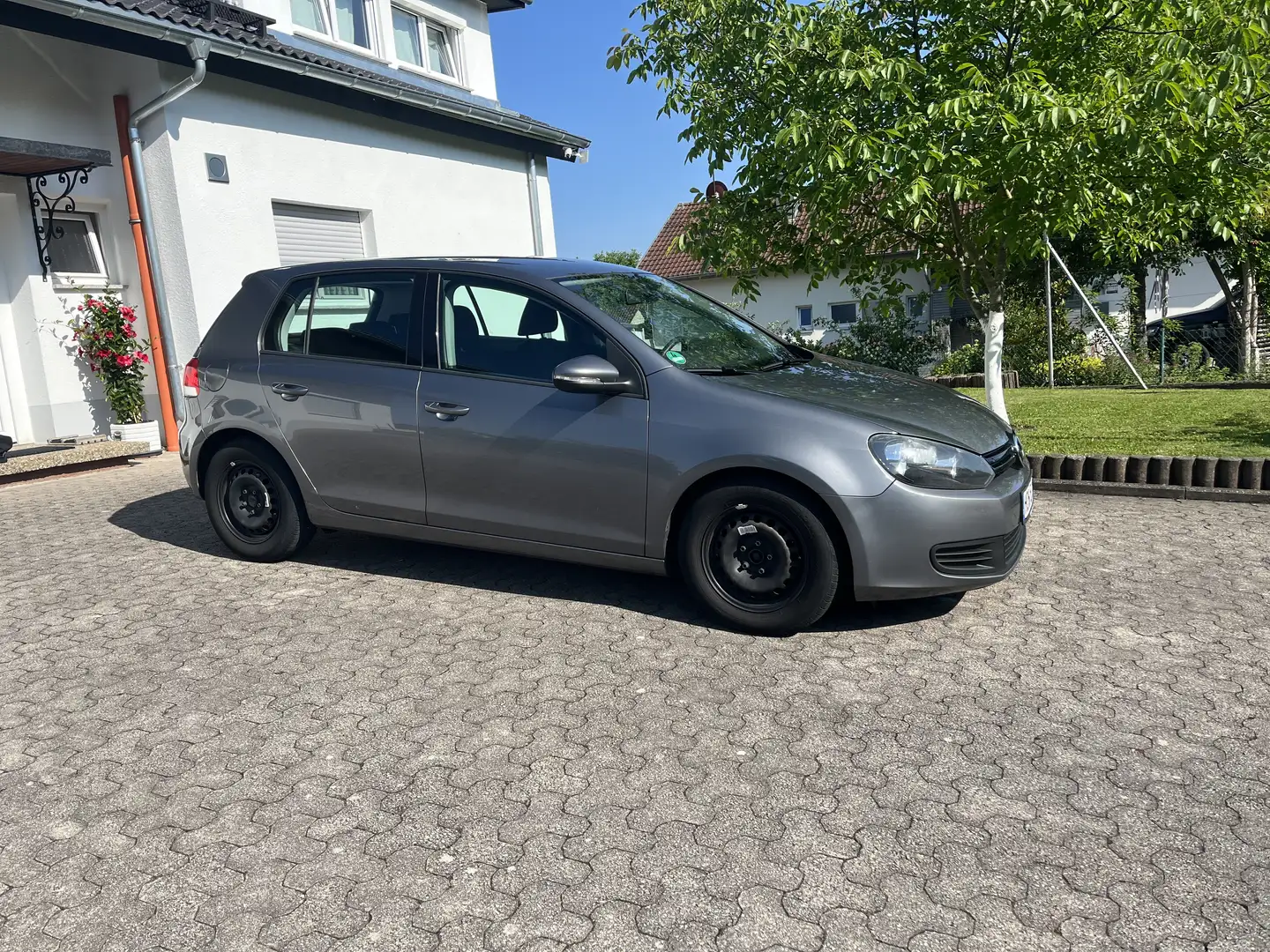 Volkswagen Golf 2.0 TDI DPF Trendline - 2