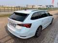 Skoda Octavia Combi 2,0 TDI 4x4 Style DSG/AHK/RFK/VIRTUAL-C./... Weiß - thumbnail 8