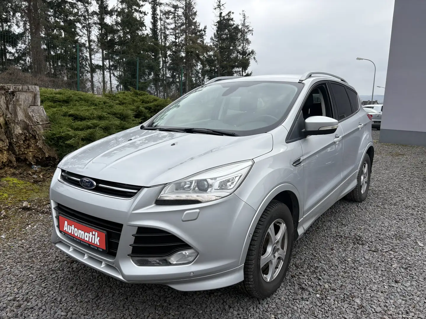 Ford Kuga Individual-KLIMA-LEDER-NAVI-KAMERA Yellow - 2