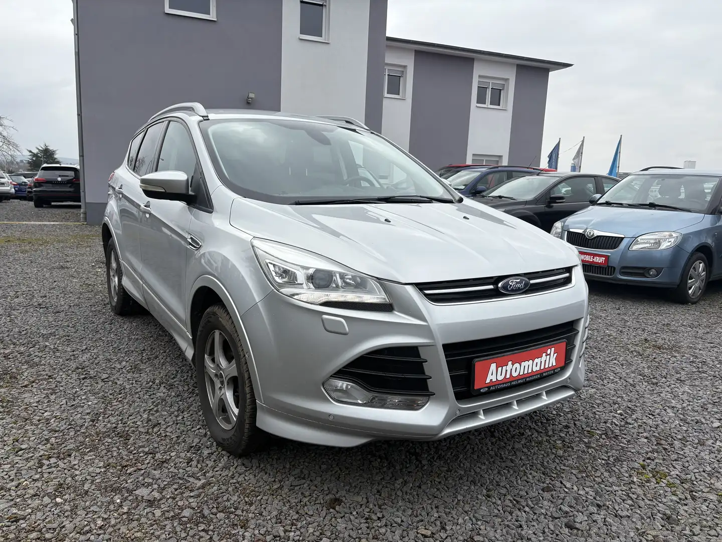 Ford Kuga Individual-KLIMA-LEDER-NAVI-KAMERA Yellow - 1