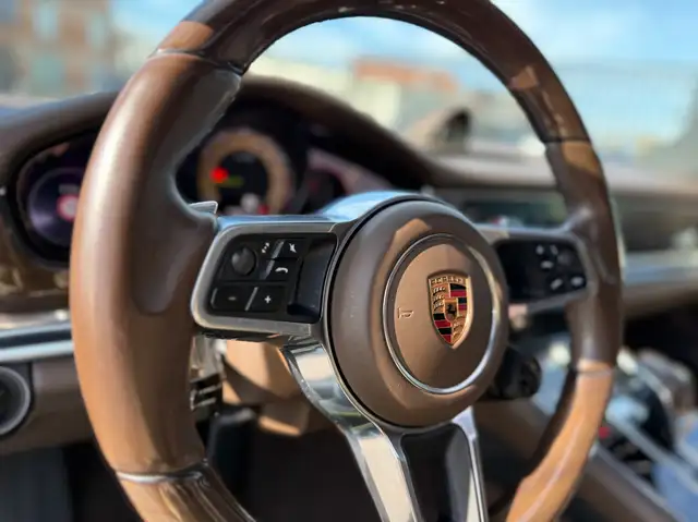 Porsche Panamera view 20