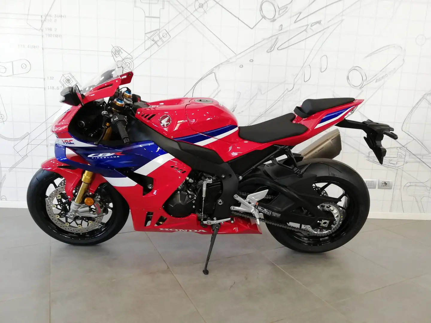 Honda CBR 1000 RR-R FIREBLADE SP - 2