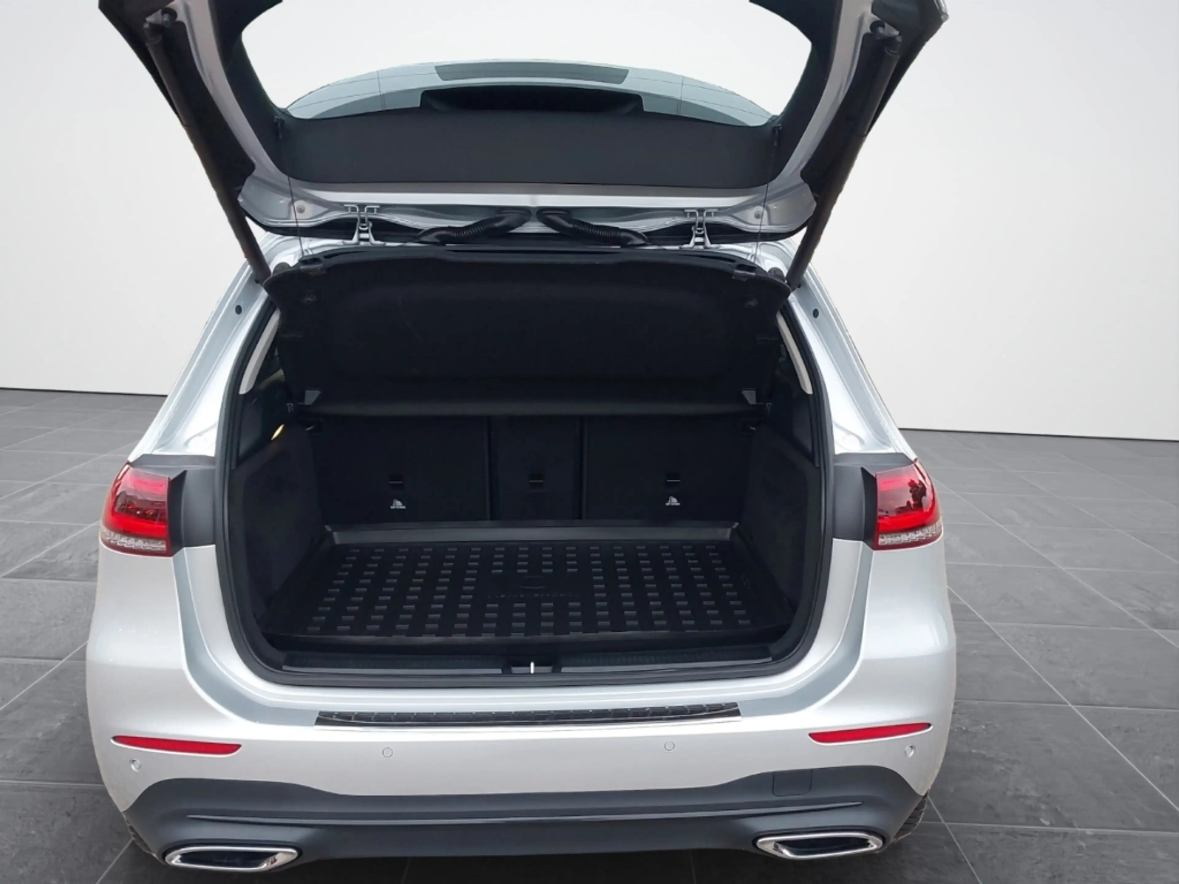 Mercedes-Benz B 220 d 4Matic Edition 19/Keyless/360°RFK — photo 14