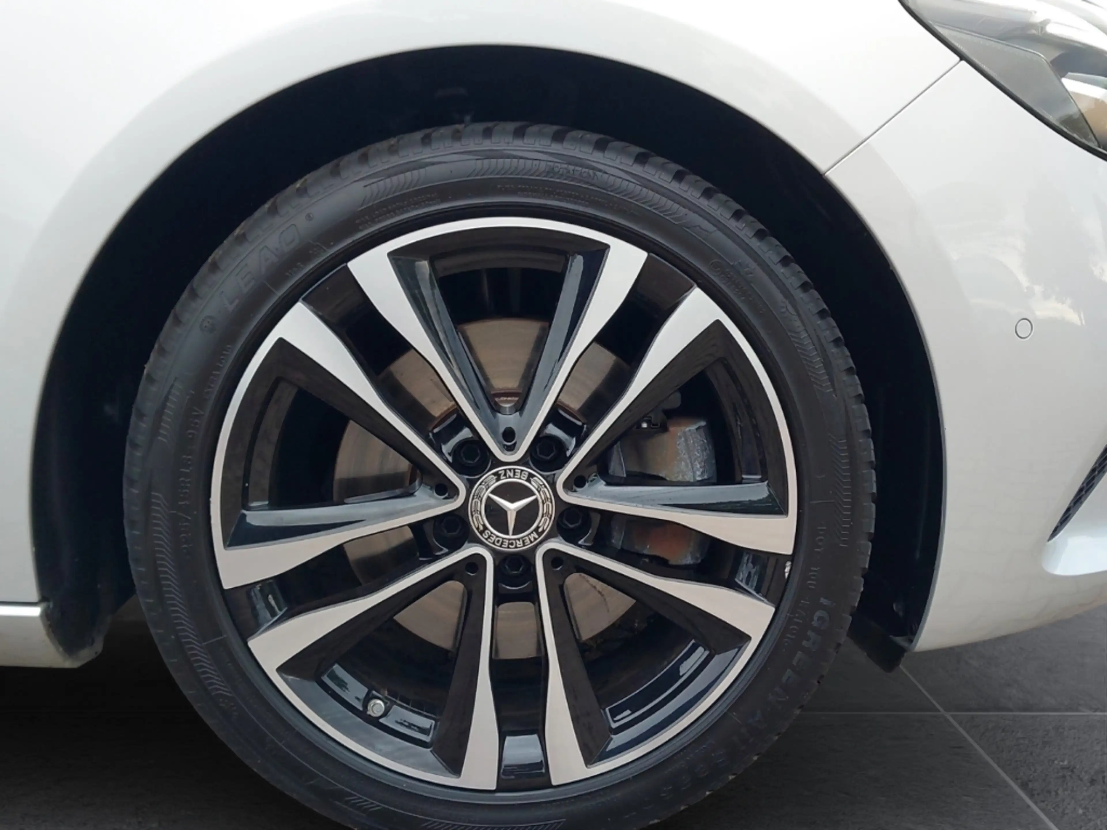 Mercedes-Benz B 220 d 4Matic Edition 19/Keyless/360°RFK — photo 4