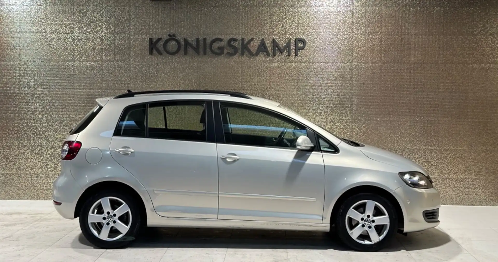 Volkswagen Golf Plus VI Comfortline 1.6 TDI Aut. Silber - 2