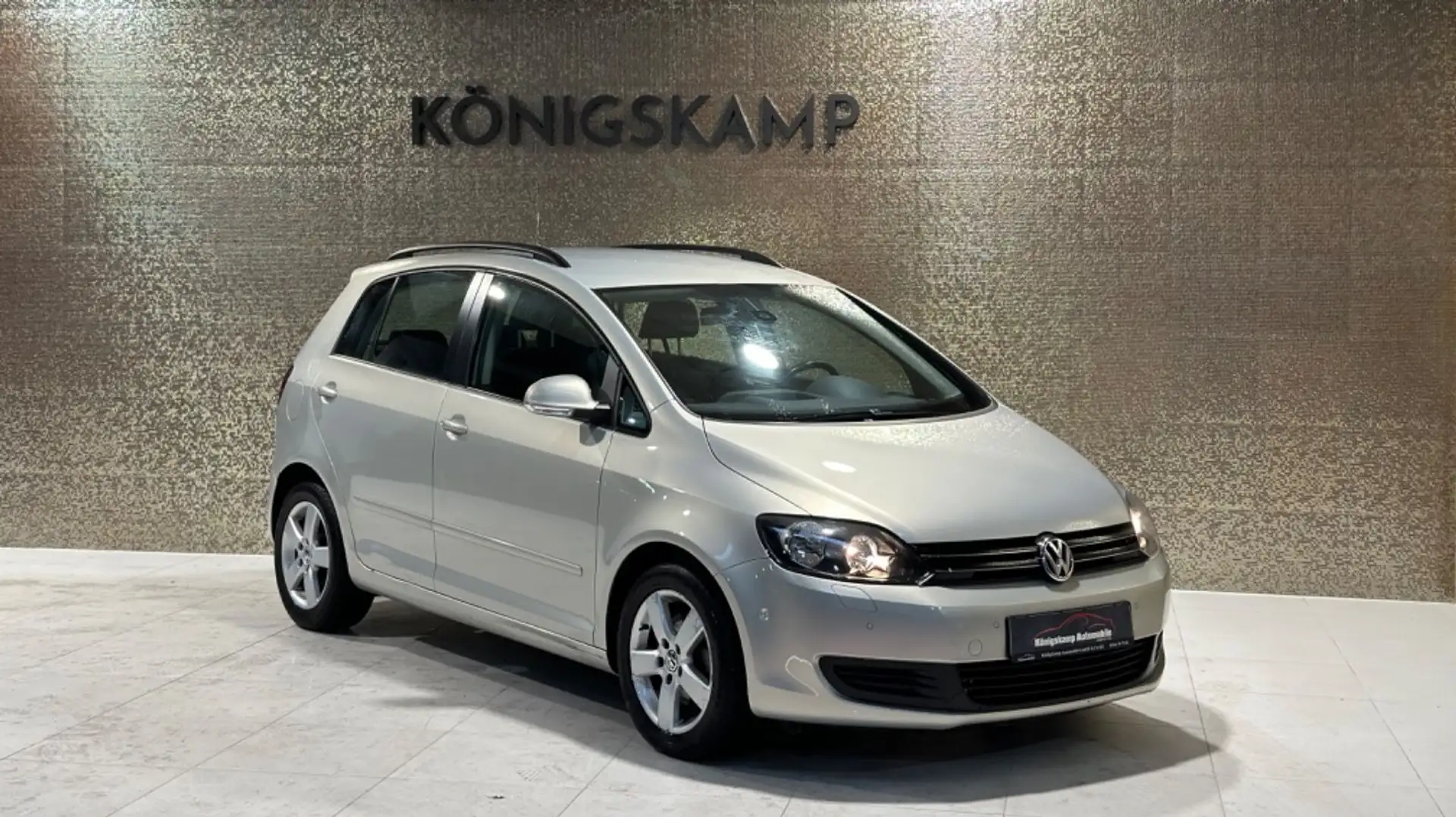 Volkswagen Golf Plus VI Comfortline 1.6 TDI Aut. Silber - 1