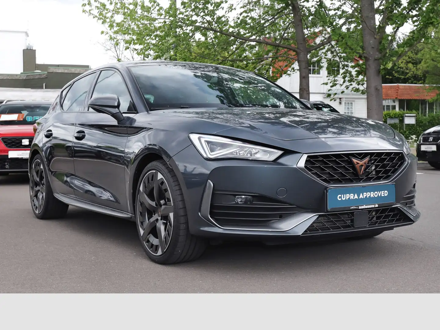 CUPRA Leon VZ e-Hybrid 1.4 TSI DSG NAVI+LED+SHZ+PDC Grau - 2