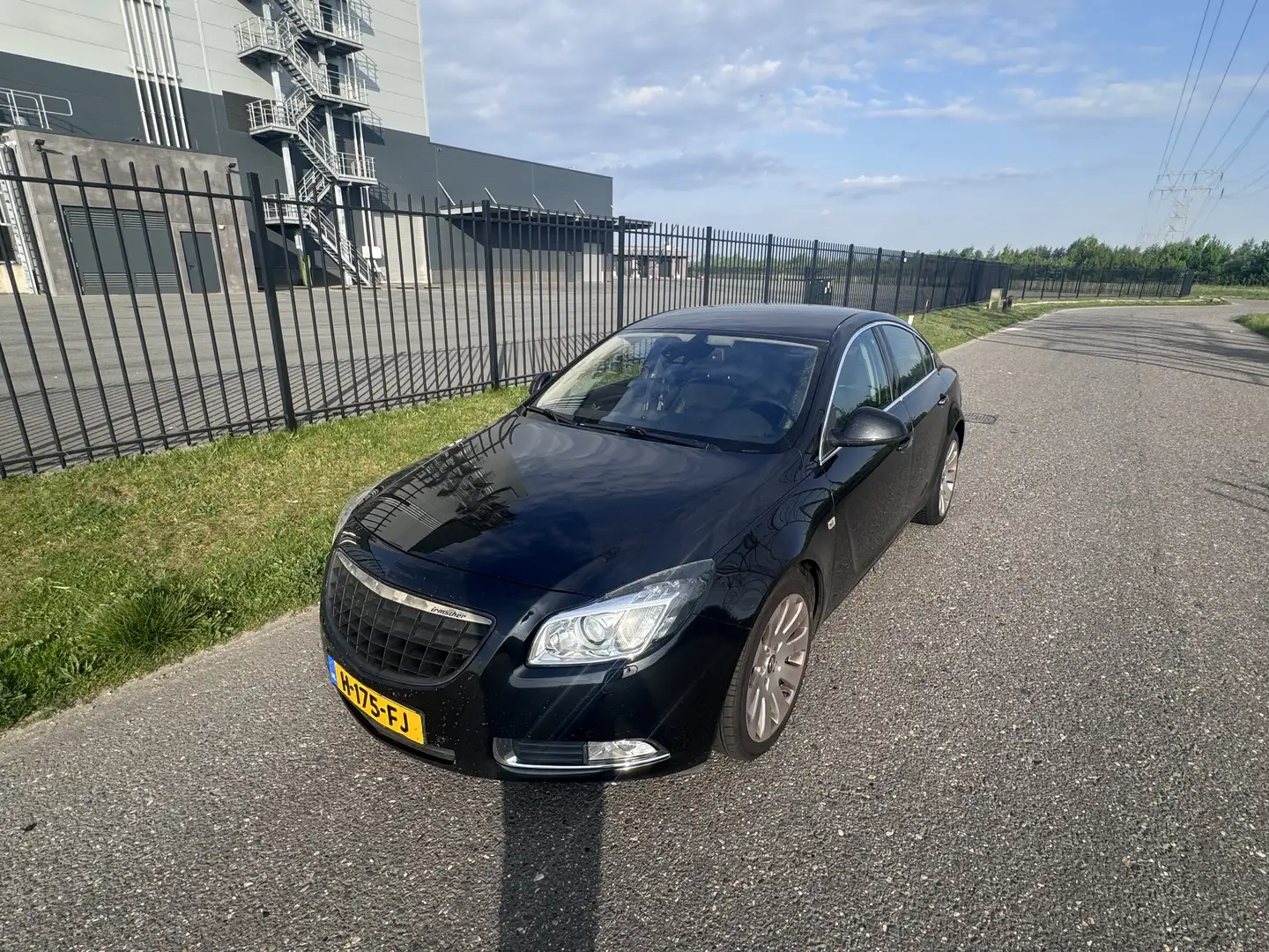 Opel Insignia 2.8 T Sport 4x4 Siyah - 1