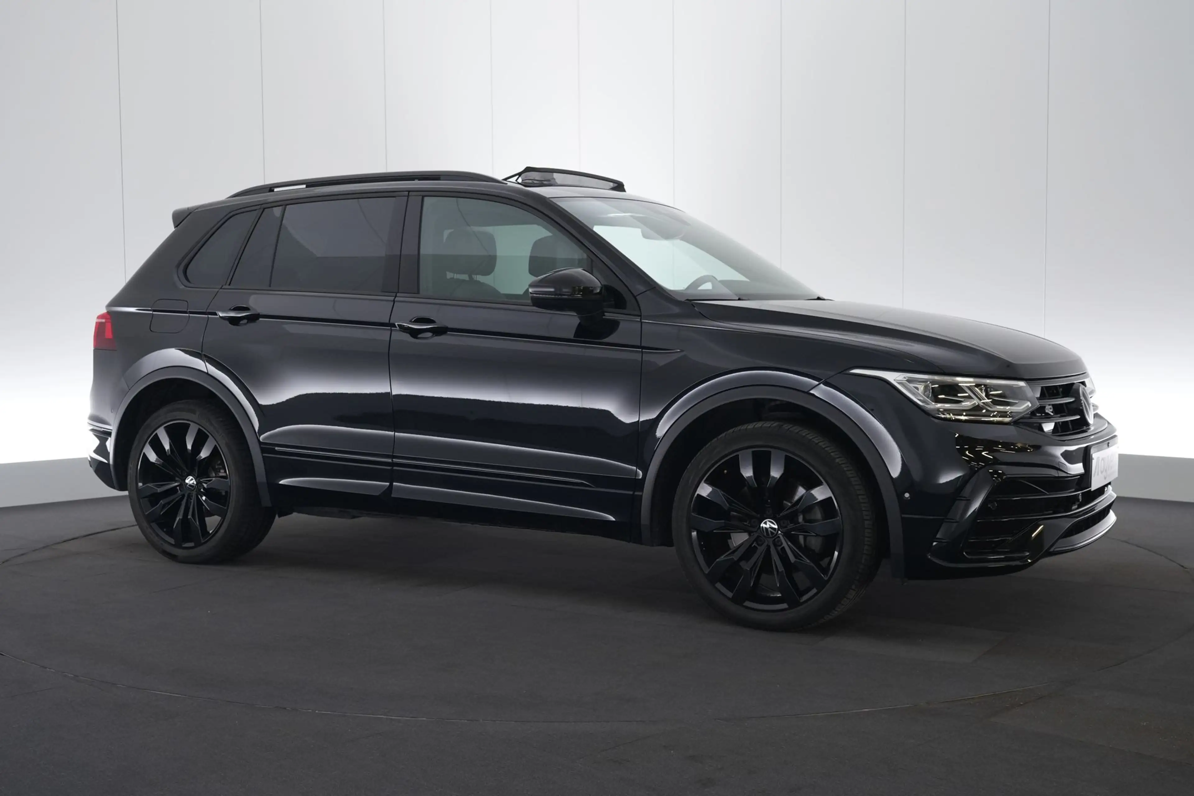 Volkswagen Tiguan 1.4 eHybrid Platinum DSG R-Line LEDER/CUIR LED GPS — photo 4