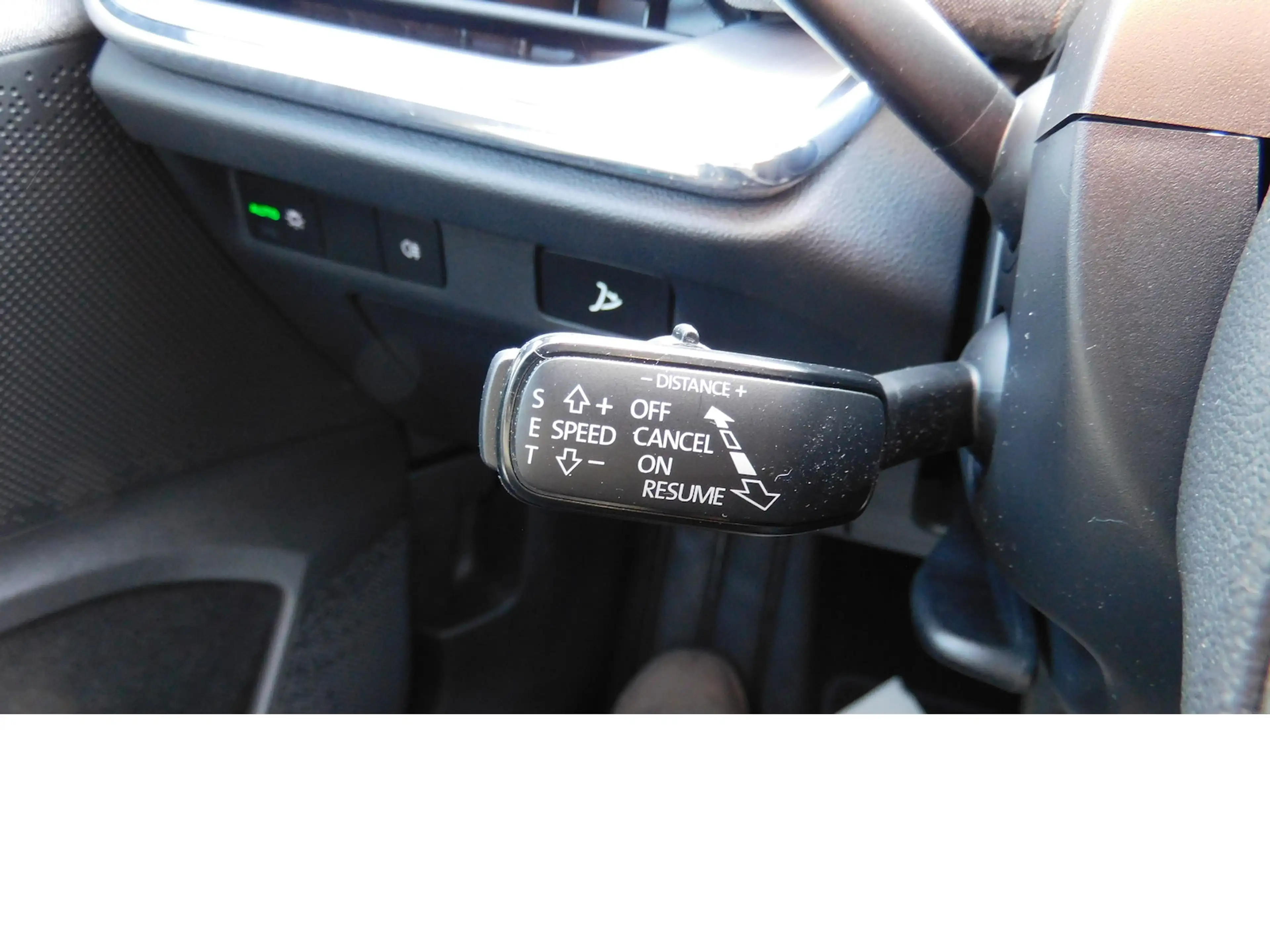 Skoda Enyaq 50 1-Gang Elektrik Automatic Klima Navi — photo 23