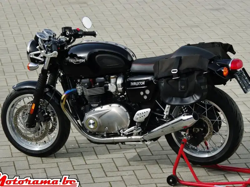 Triumph Thruxton - foto 3