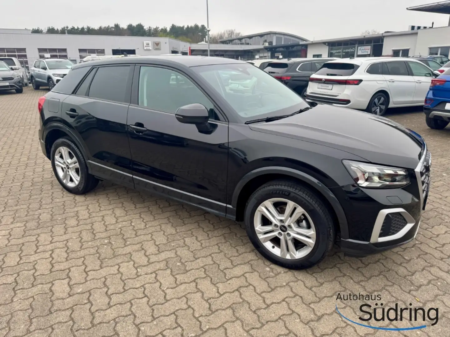 Audi Q2 35 TFSI Advanced S-Tronic Navi Matrix-LED ACC Schwarz - 2