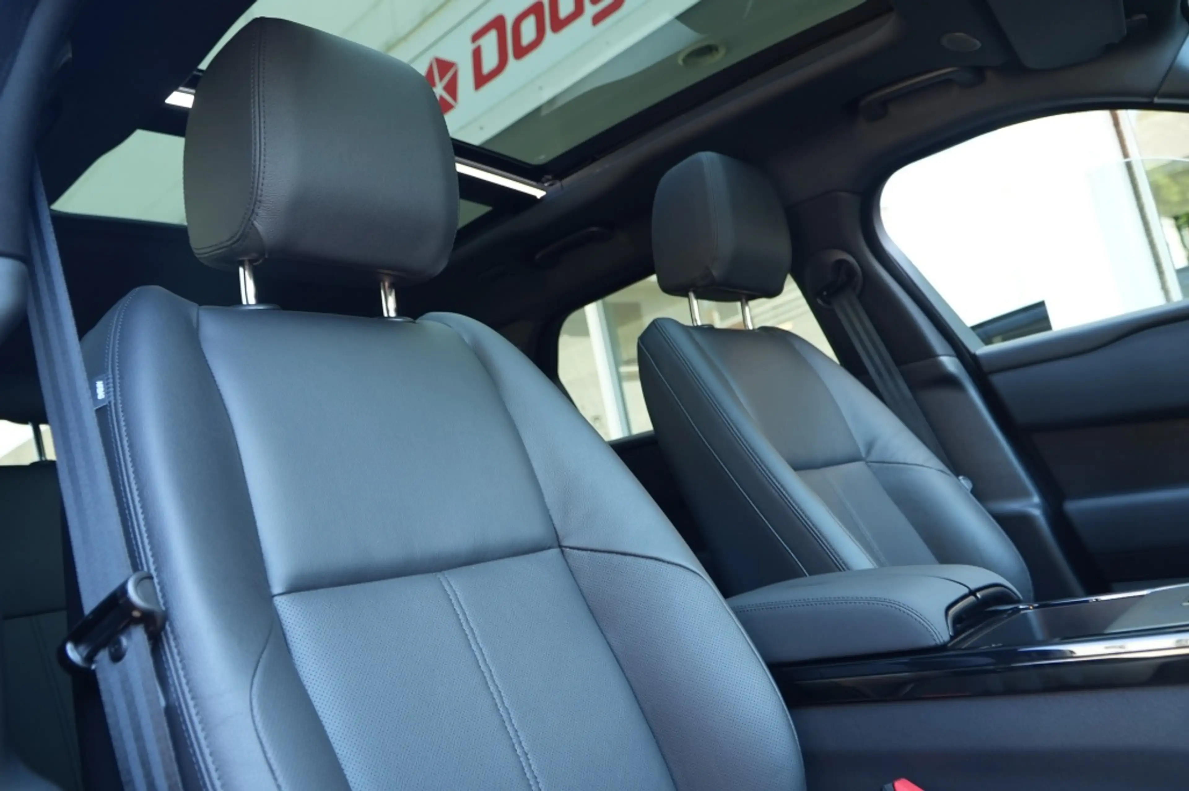 Land Rover Range Rover Velar 2.0 P400e AWD Dynamic SE I Pano I ACC I 5 jaar fab — photo 12