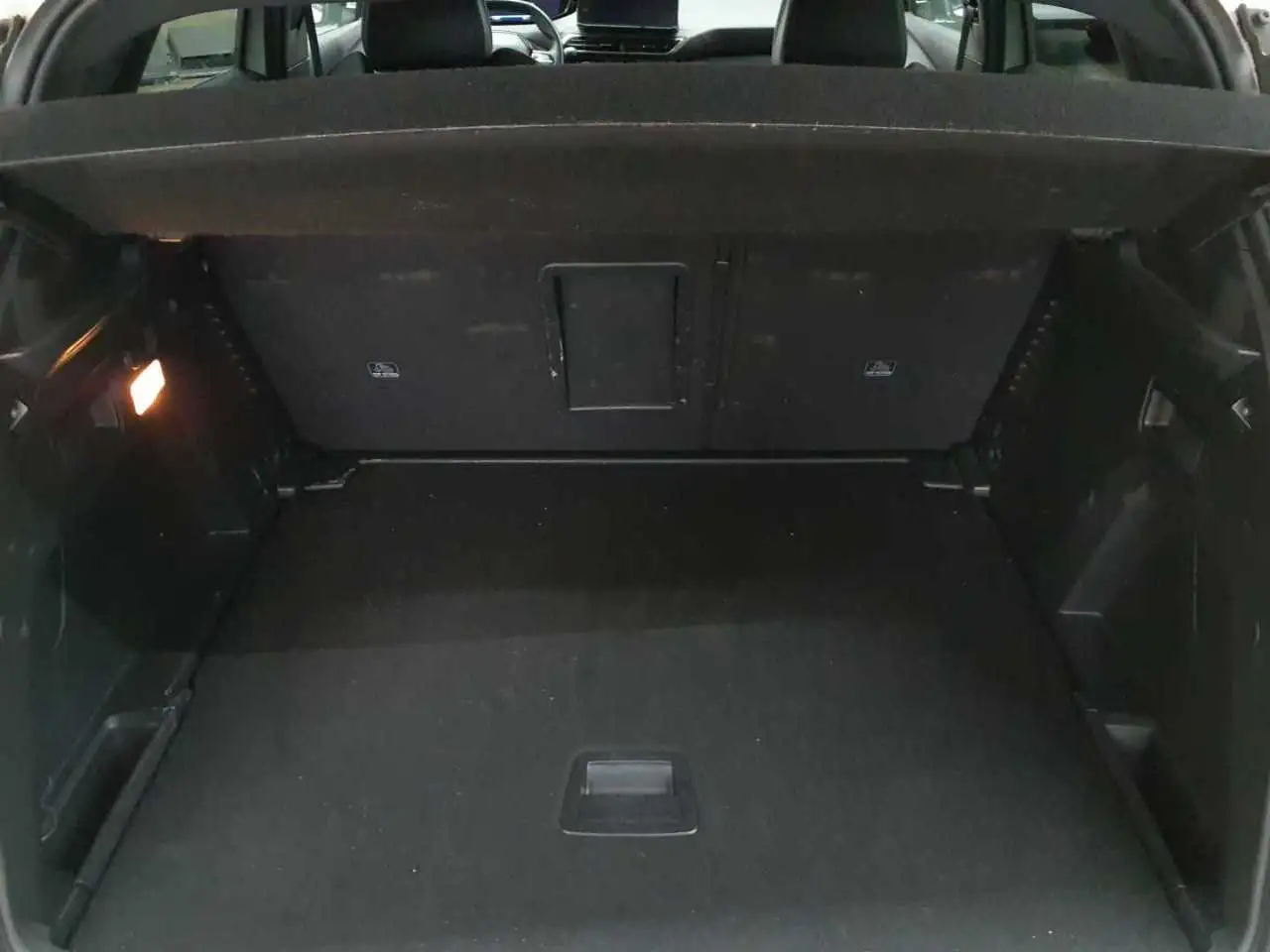 Peugeot 3008 PureTech 130 Allure Pack KAM NAV LED, миниатюра 15