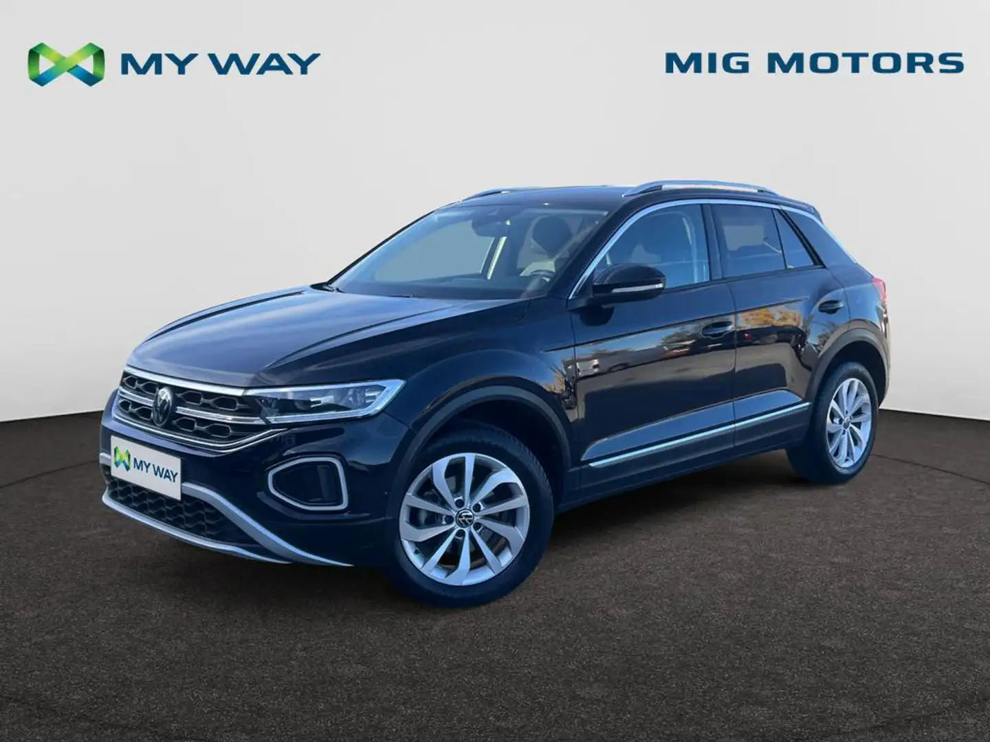Volkswagen T-Roc Style 1.5 TSI (150 pk) Automaat /// afneembare trekhaak /// Zetelverwarming /// zetelverwarming vooraan /// matrix LED-ko Zwart - 1