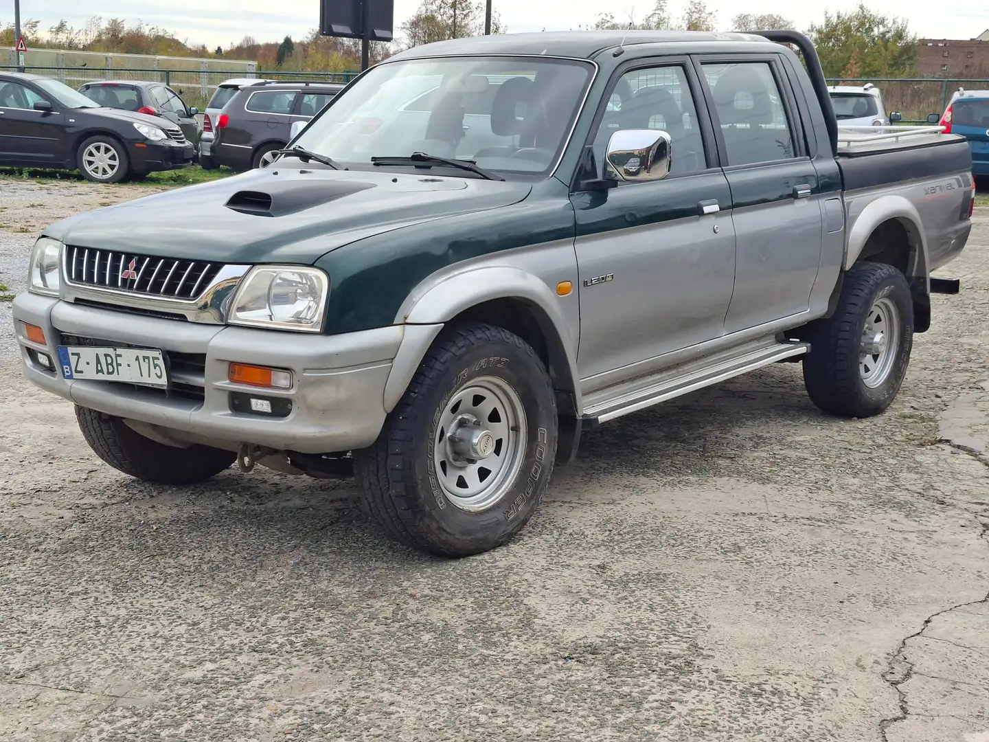 Mitsubishi L200 2.5 Turbo int. Groen - 1