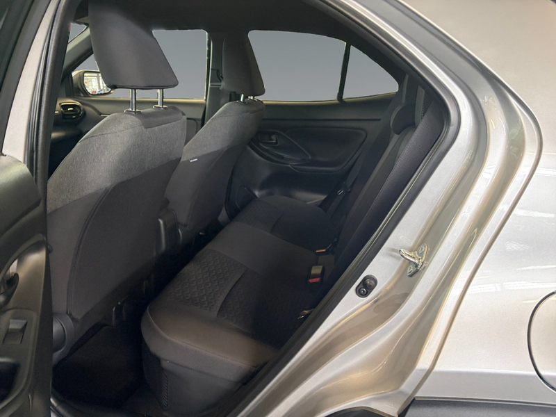 Toyota Yaris Cross 1.5 Hybrid Team D MATRIX/PDC/CARPLAY — photo 14