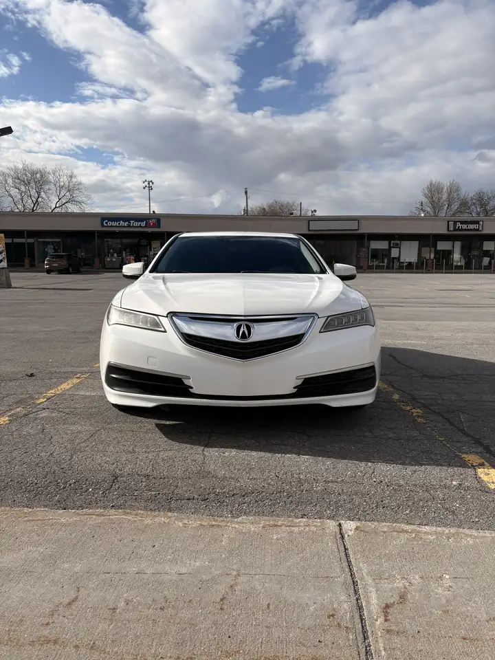 Acura TLX снимка Acura TLX