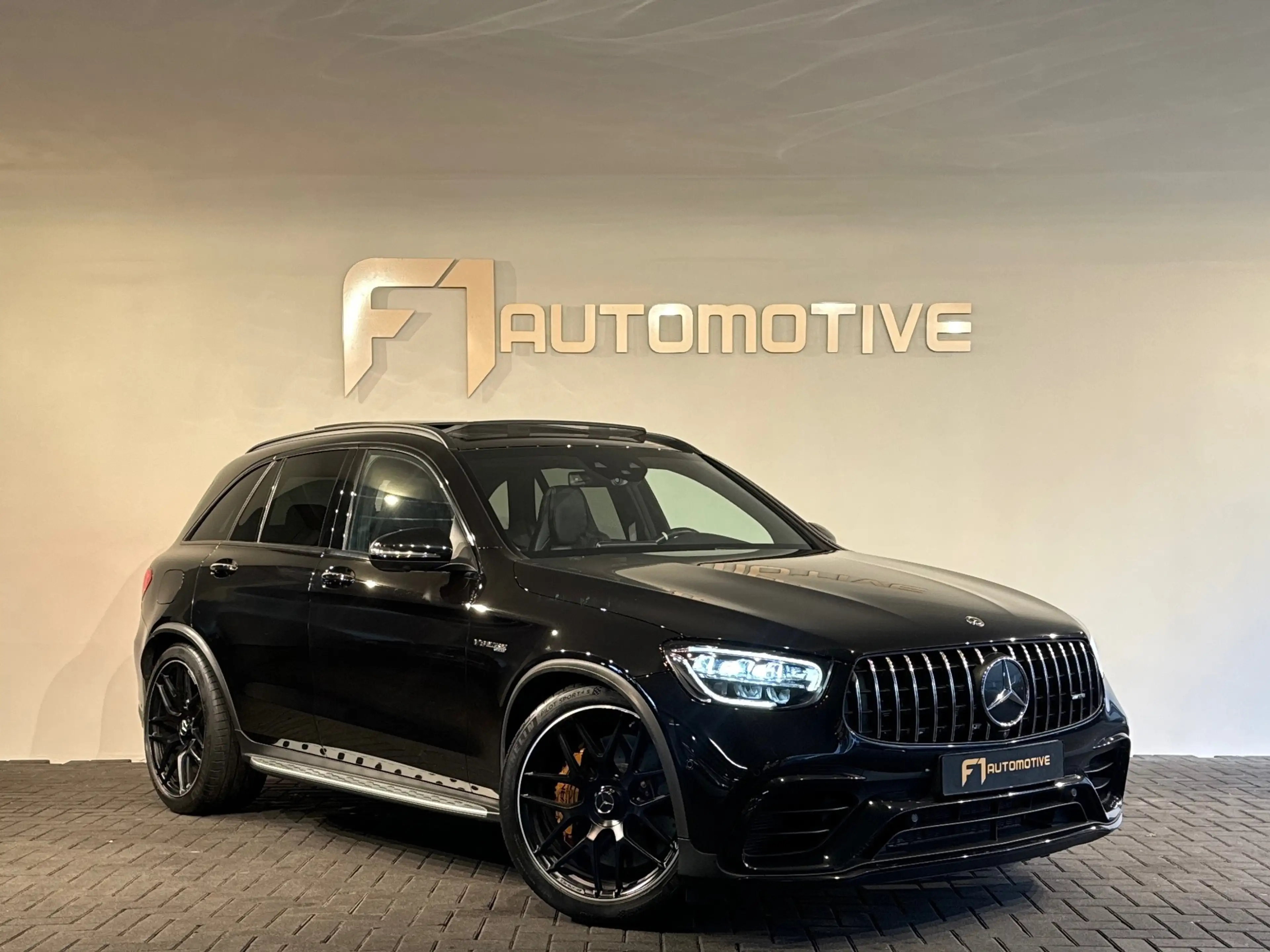Mercedes-Benz GLC 63 AMG S 4M+ Pano|Ceramic|Memory — photo 7