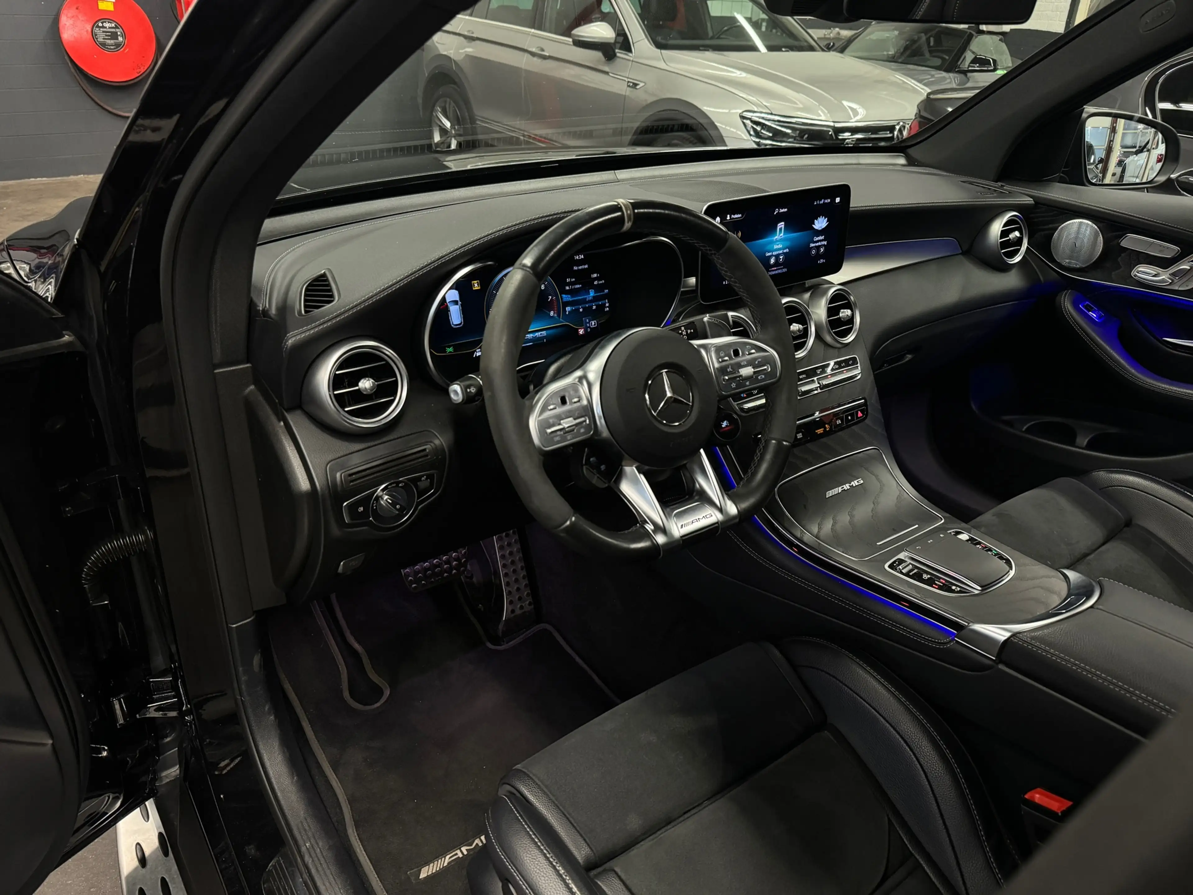 Mercedes-Benz GLC 63 AMG S 4M+ Pano|Ceramic|Memory — photo 5