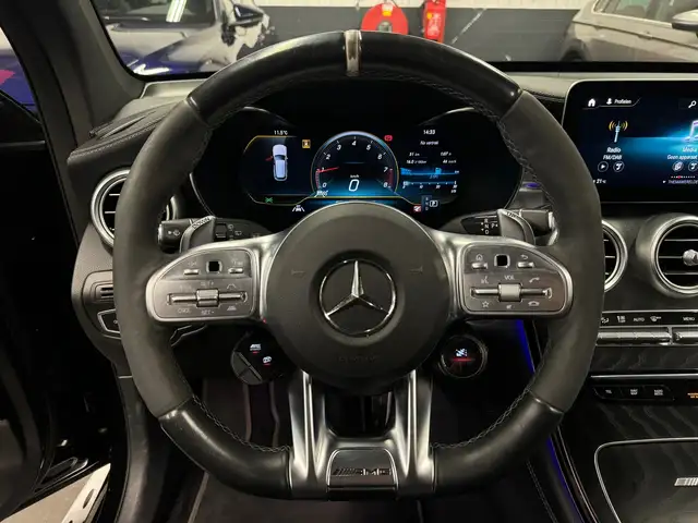 Mercedes-Benz GLC view 14