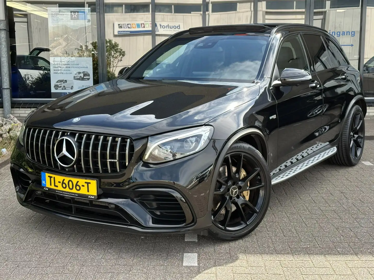 Mercedes-Benz GLC 43 AMG 4MATIC / PANO Zwart - 1