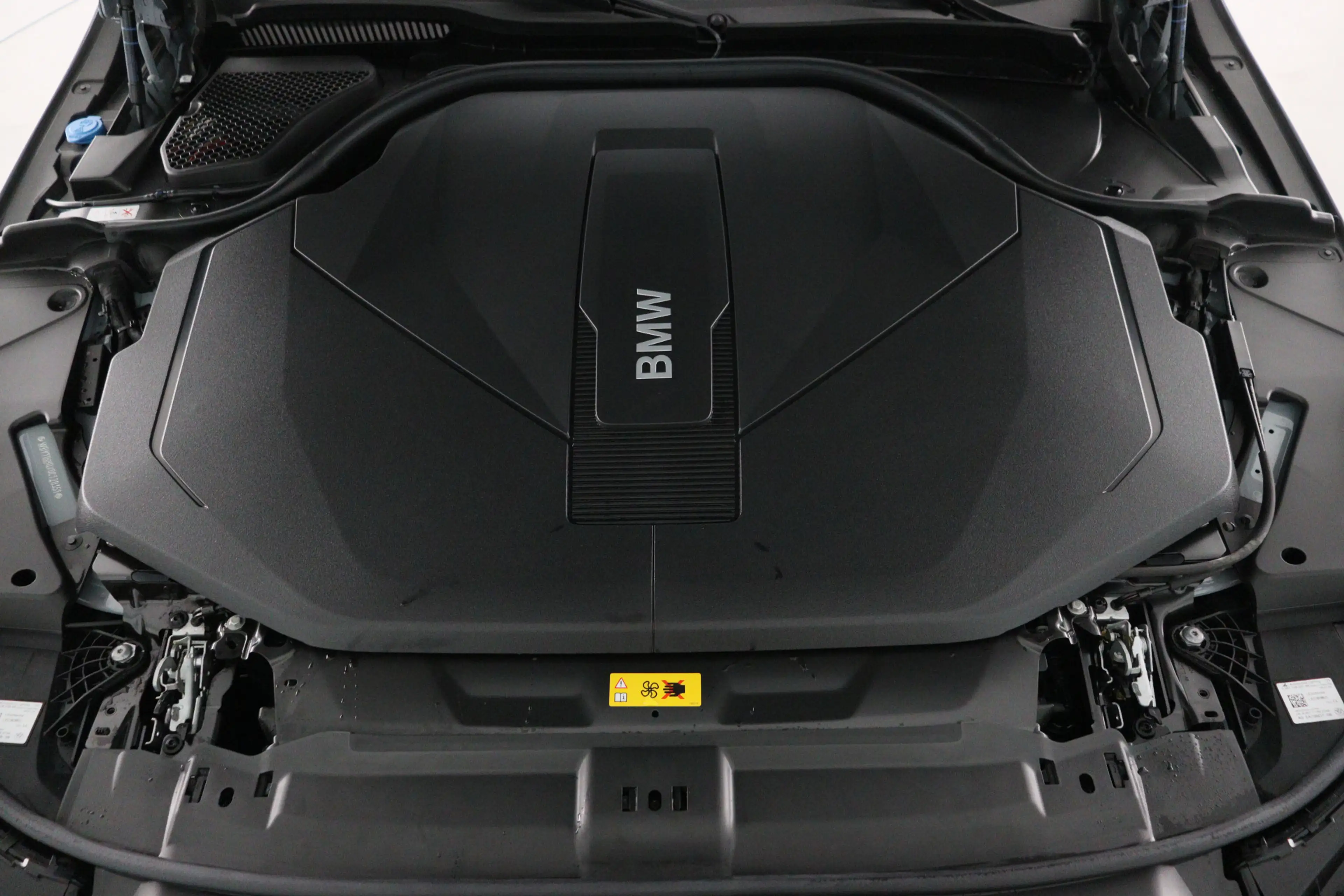 BMW i5 eDrive40 Touring M Sport Pro — photo 5