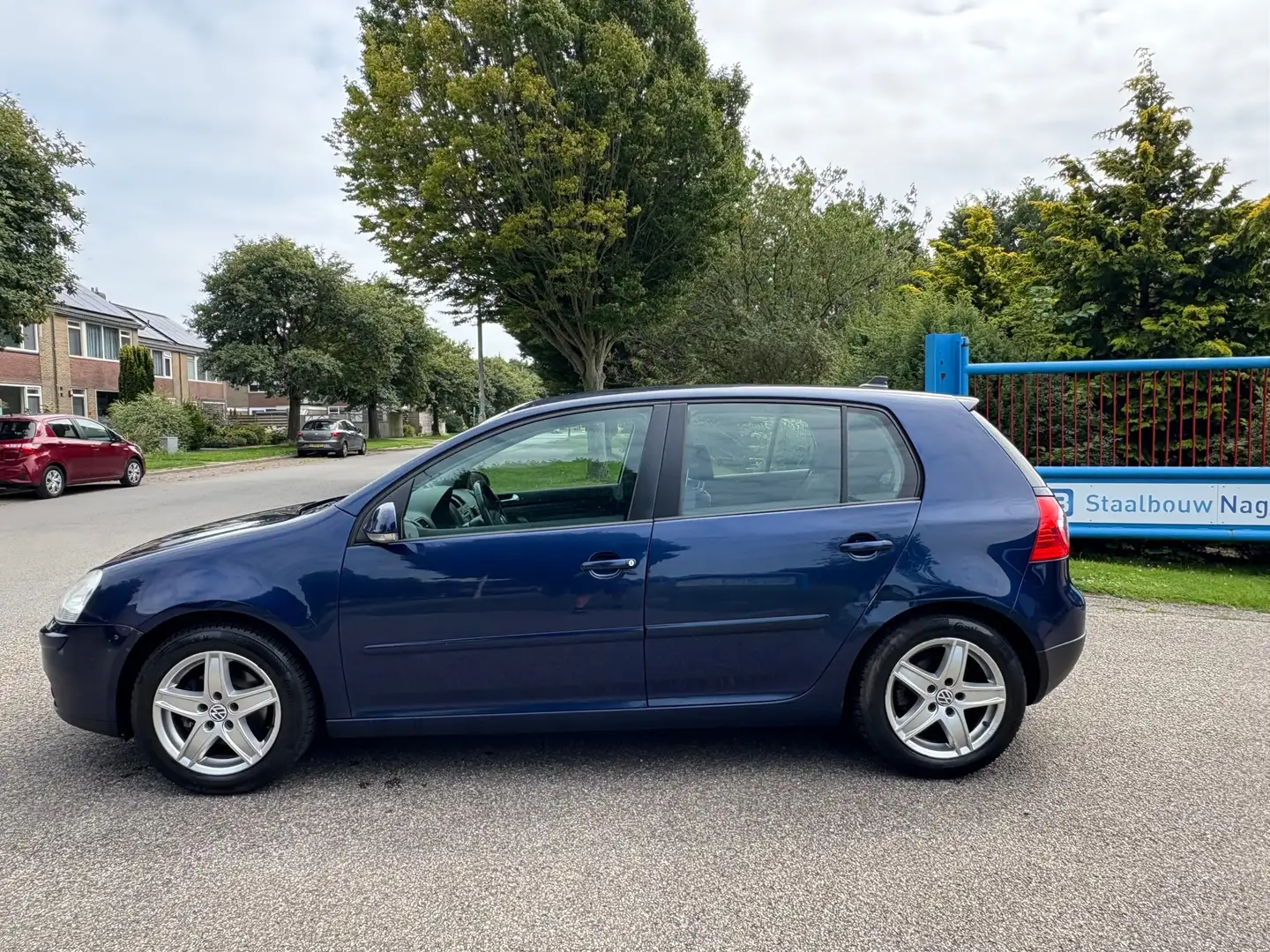 Volkswagen Golf 1.4 TSI Trendline Airco Cruise controle Blauw - 2