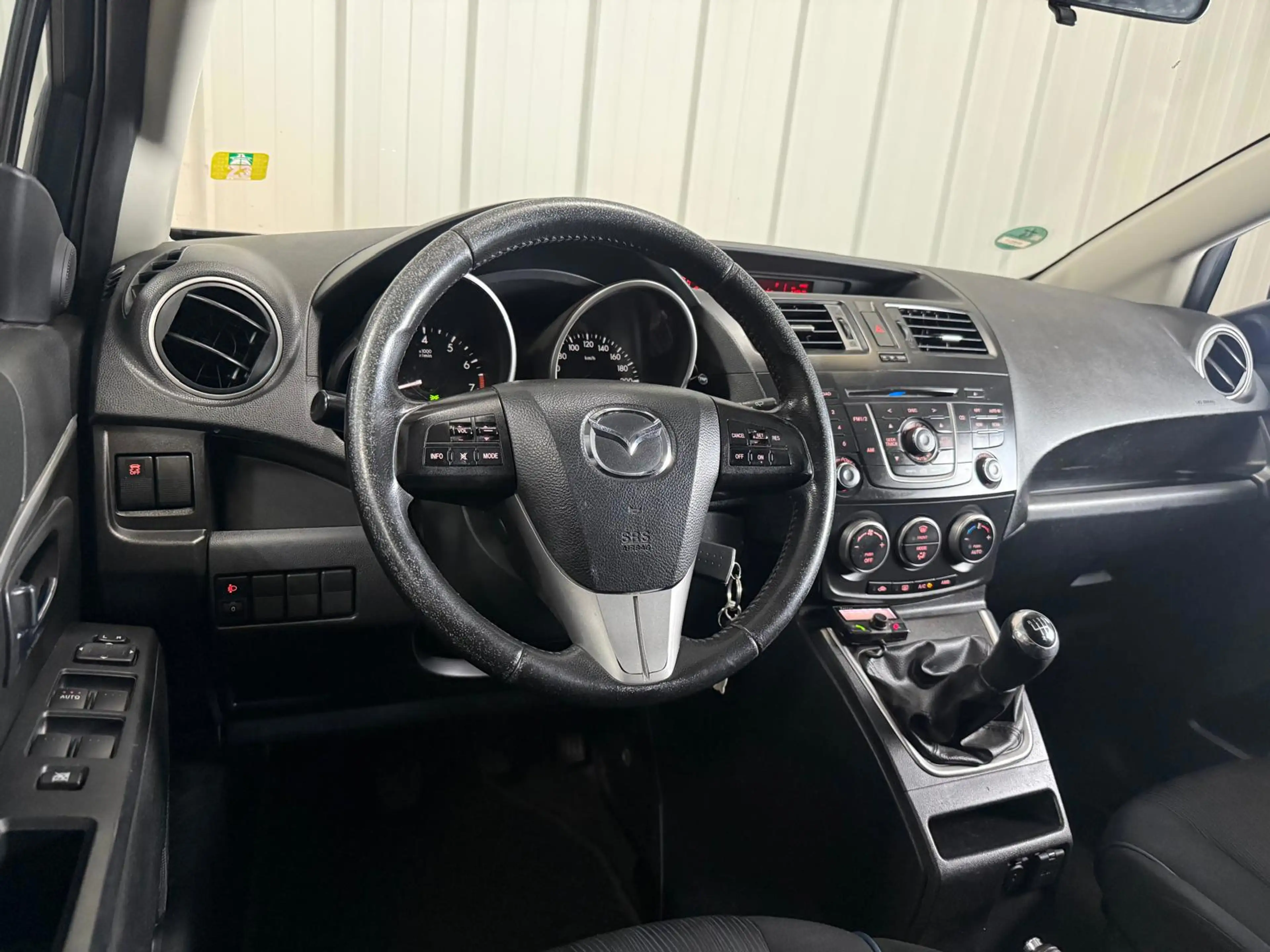 Mazda 5 1.8 TS+ | Nieuw APK | Airco | Trekhaak | NAP — photo 9