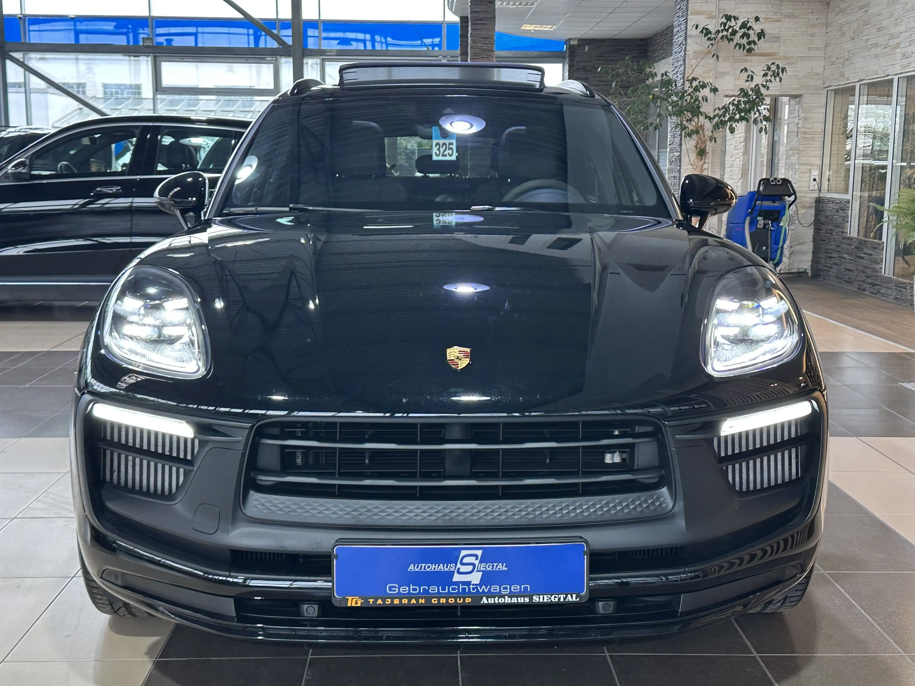 Porsche Macan GTS Pano BOSE Leder Memory Luftfeder. AHK — photo 2