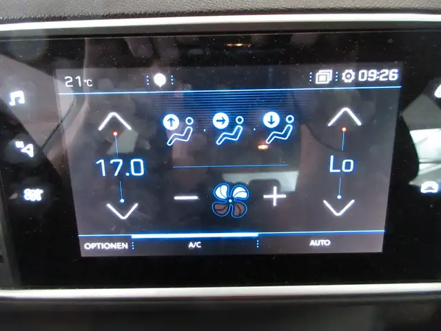 Peugeot 308 view 14