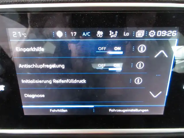 Peugeot 308 view 15