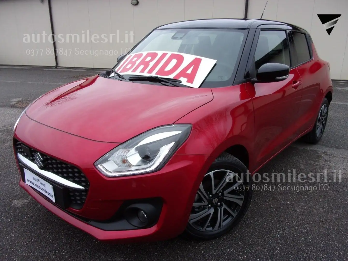 Suzuki Swift 1.2 Hybrid Top Rojo - 1