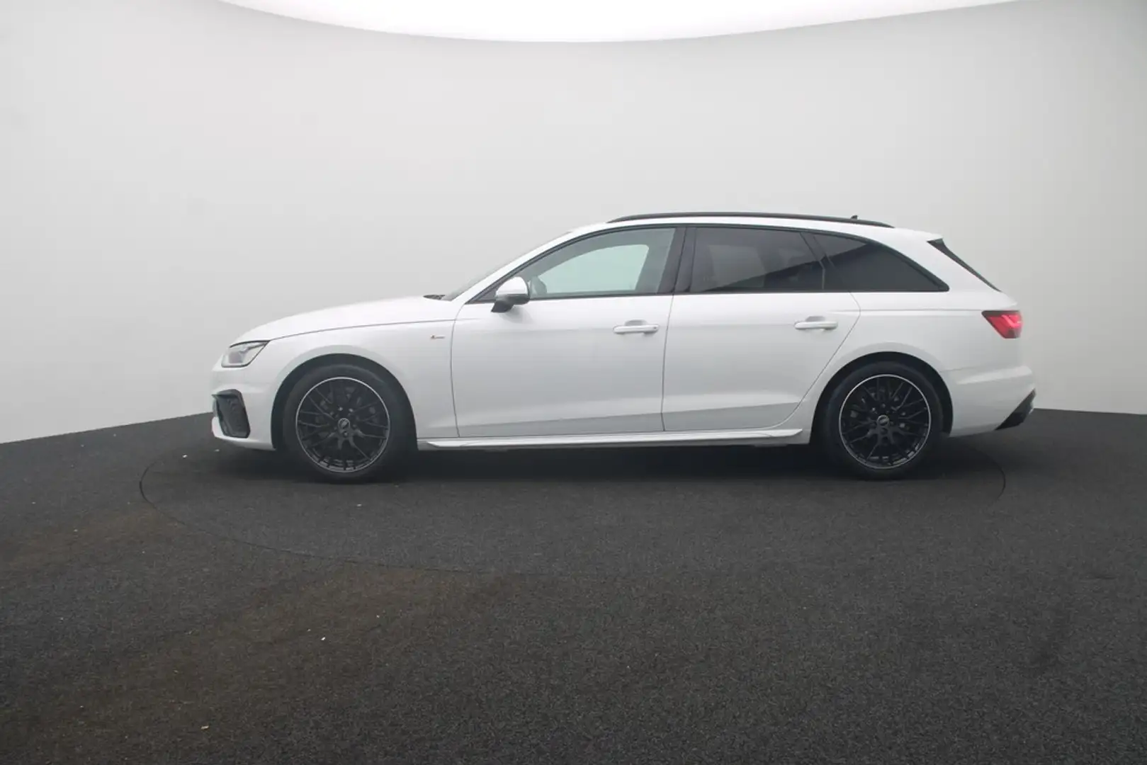 Audi A4 Avant 35 TFSI S line LED Navi ACC Blanc - 2