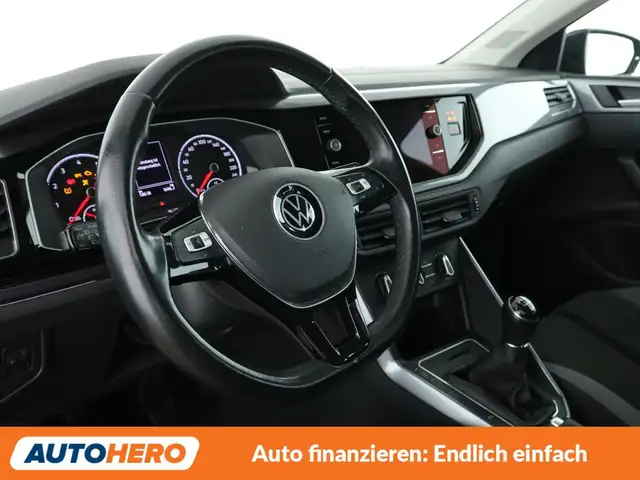 Volkswagen Polo view 11