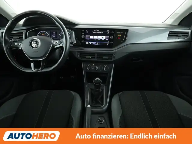 Volkswagen Polo view 12